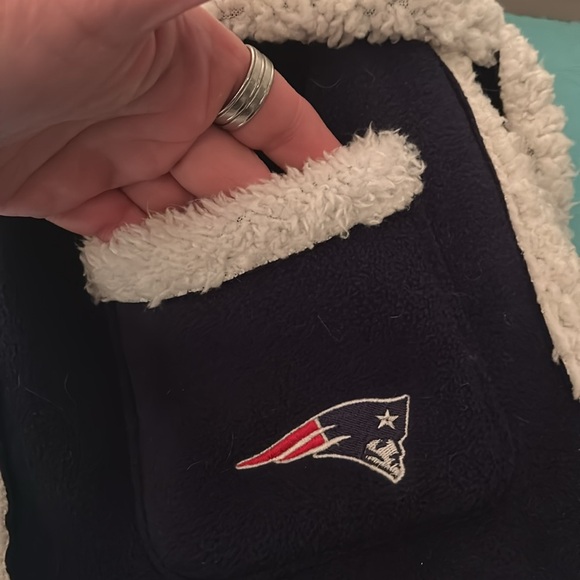 New England Patriots Scarf - Picture 4 of 4